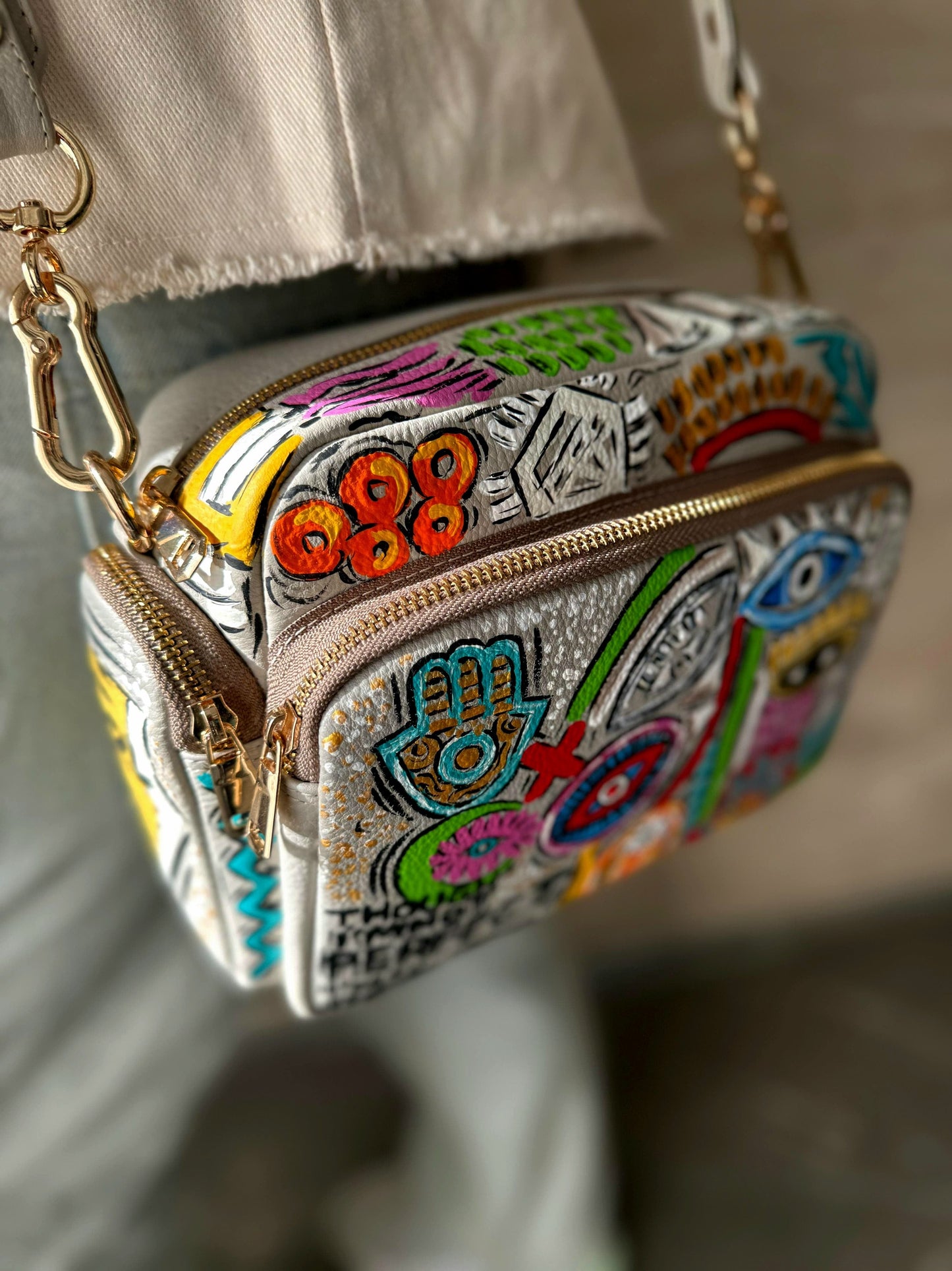 Leather Cross Bag Beige X Multicolor