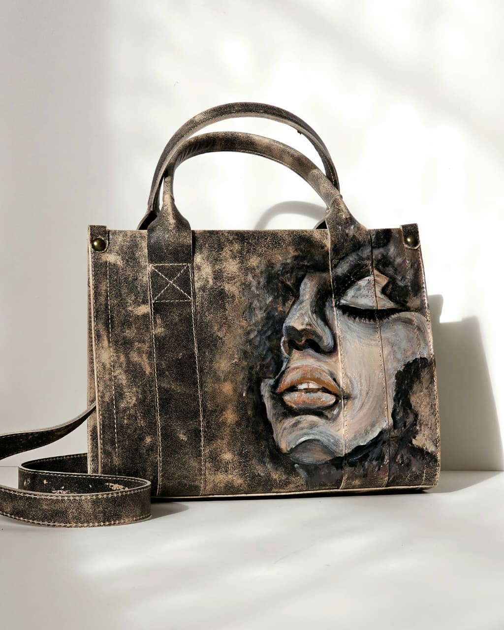 Medium Tote Bag X Ash Muse