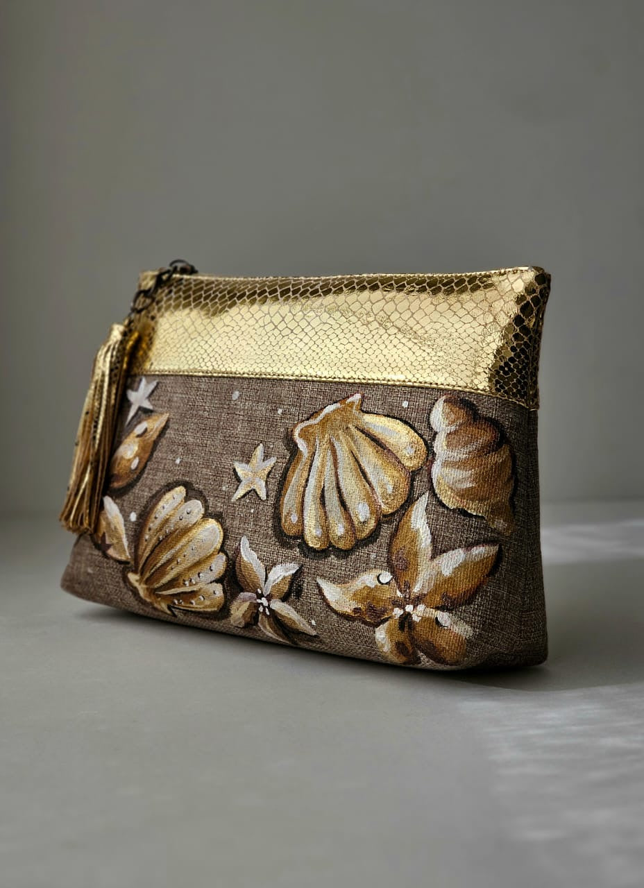 Summer Clutch X Golden Shells