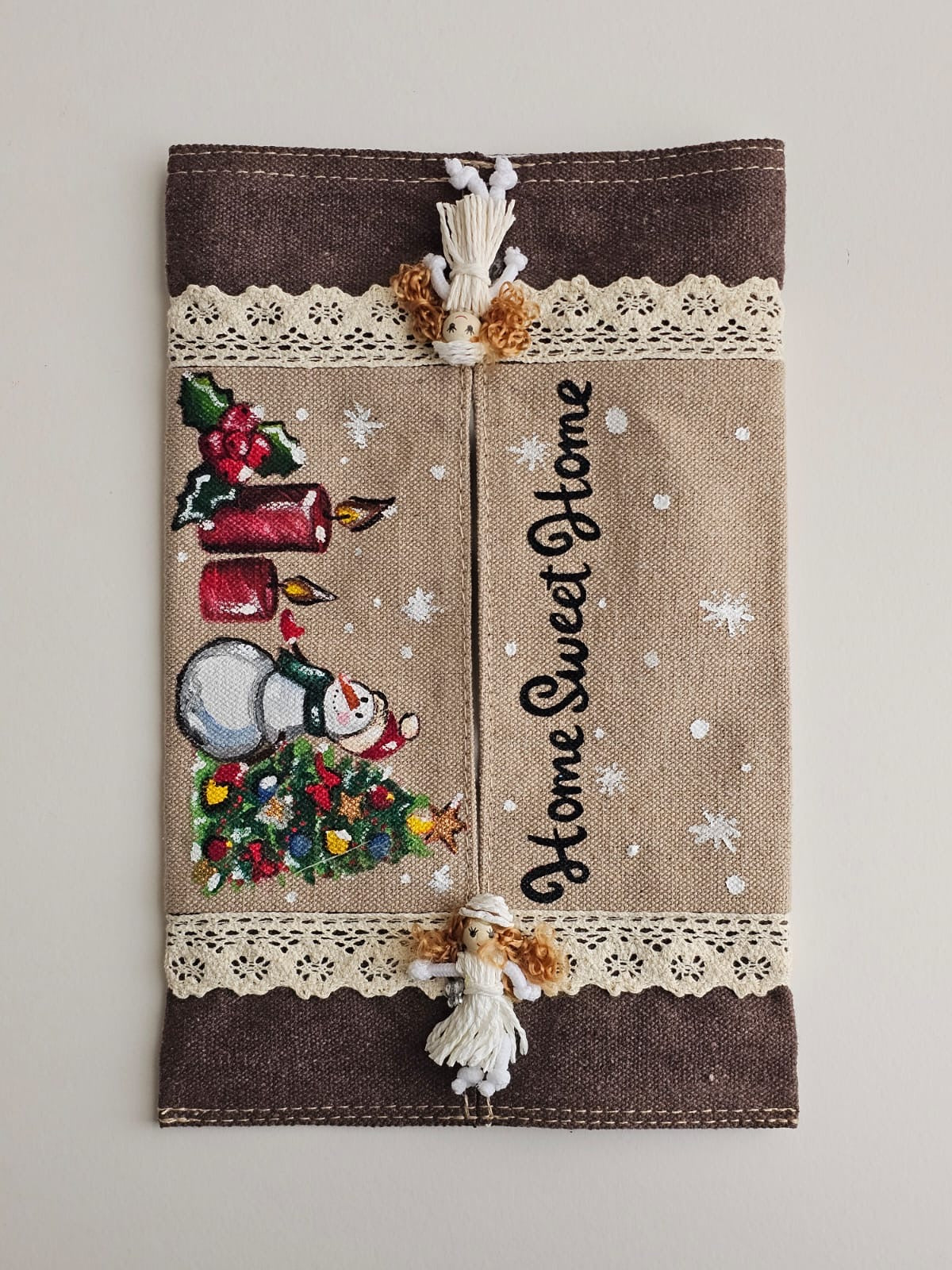 Tissue Cover X Mistletoe Moment