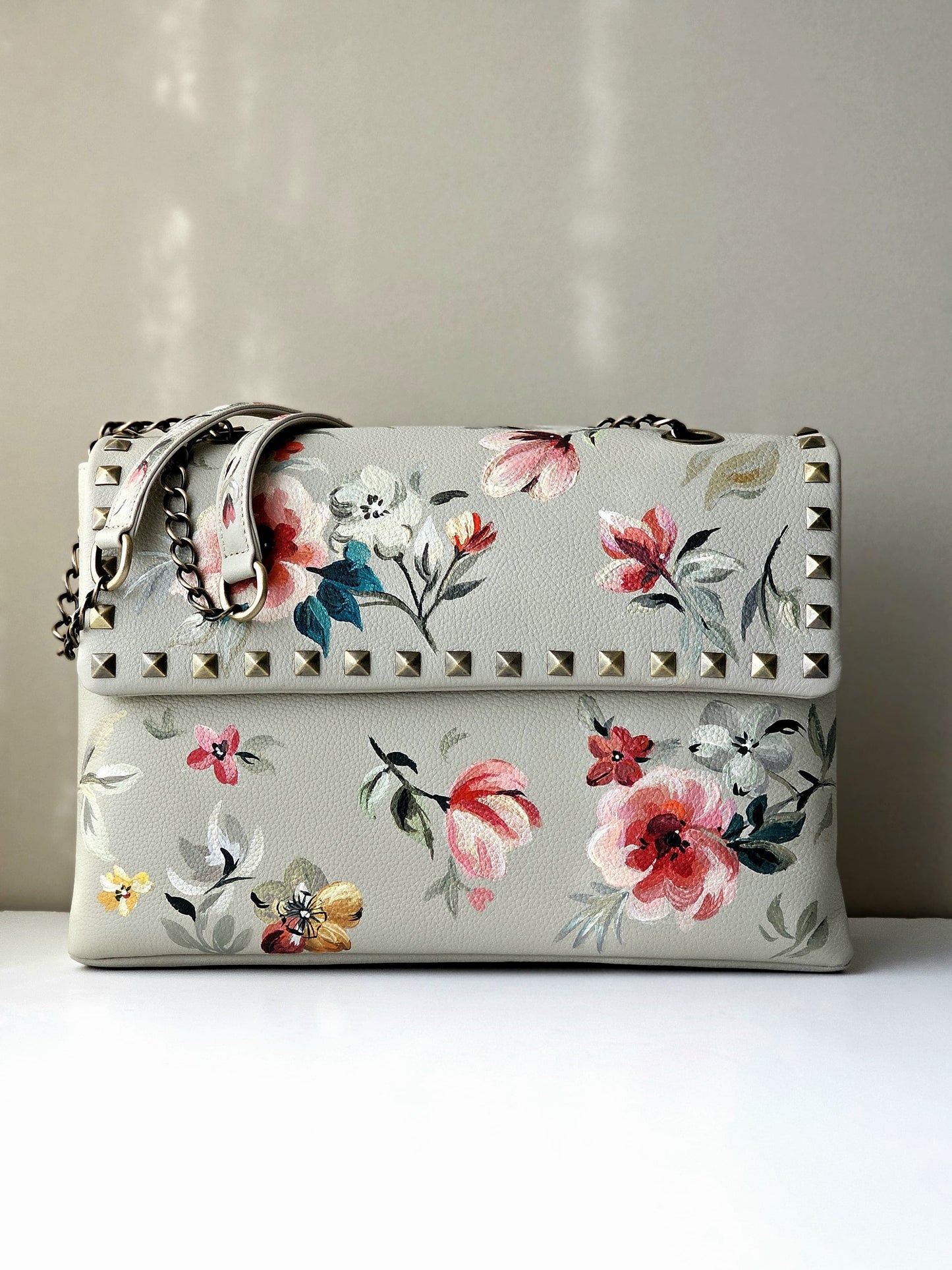 Rectangular Leather Bag with Chain Beige Base With Flowers