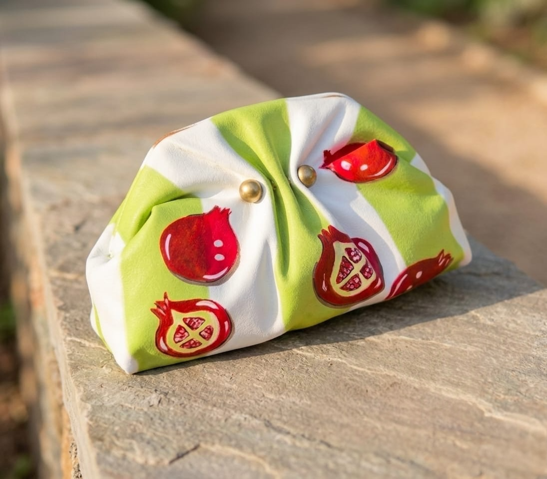 Pomegranate Kiss