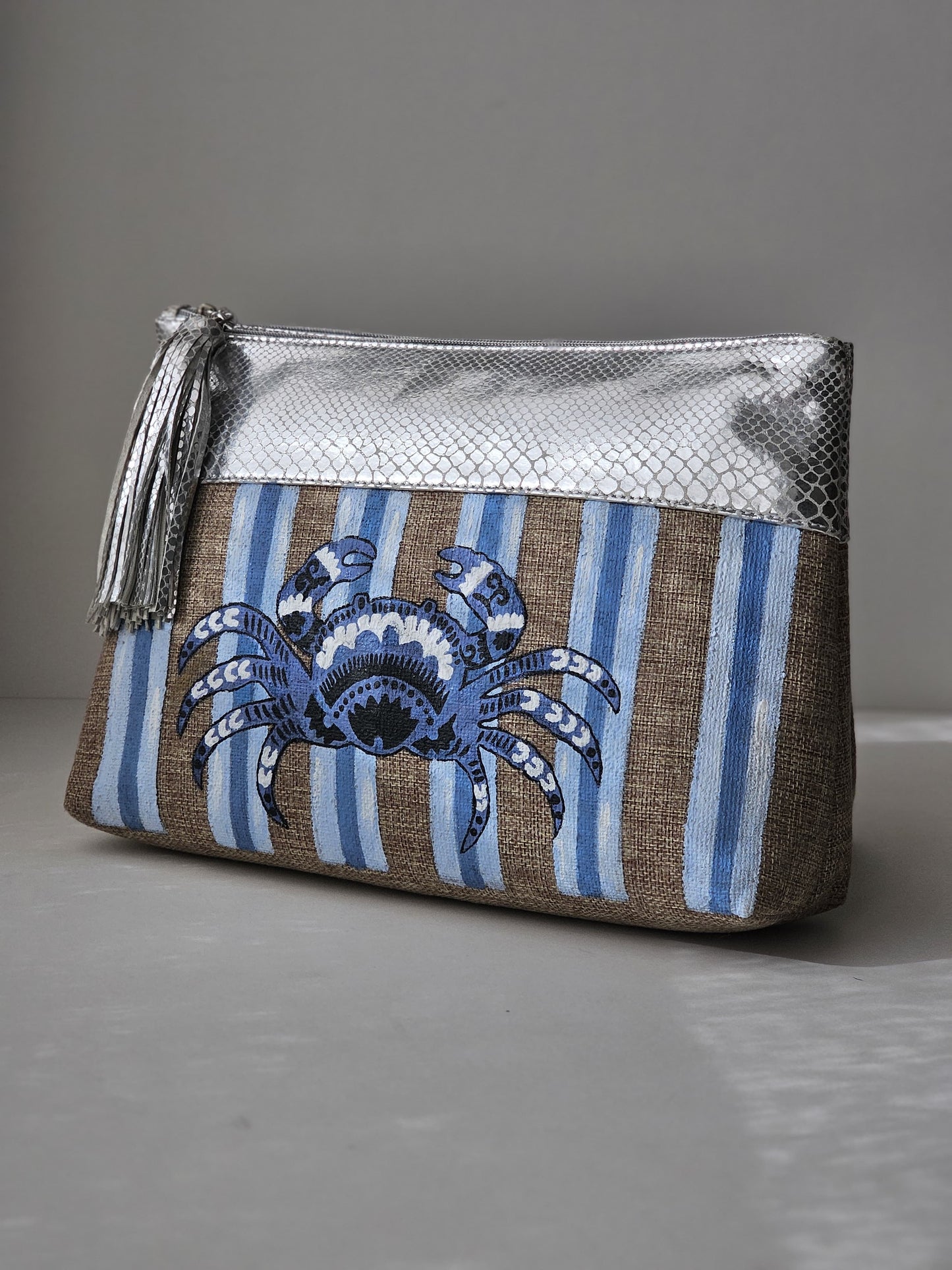 Summer Clutch X Blue Crab