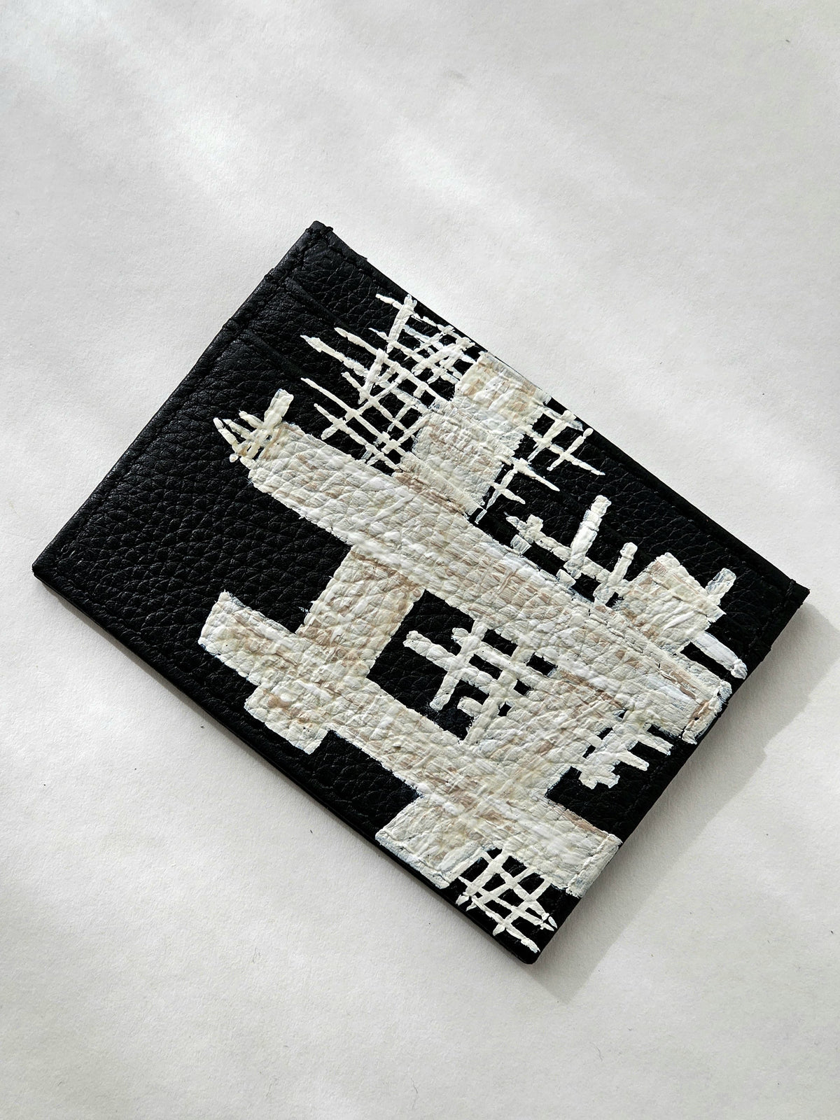 Card Holder Black X White Grid