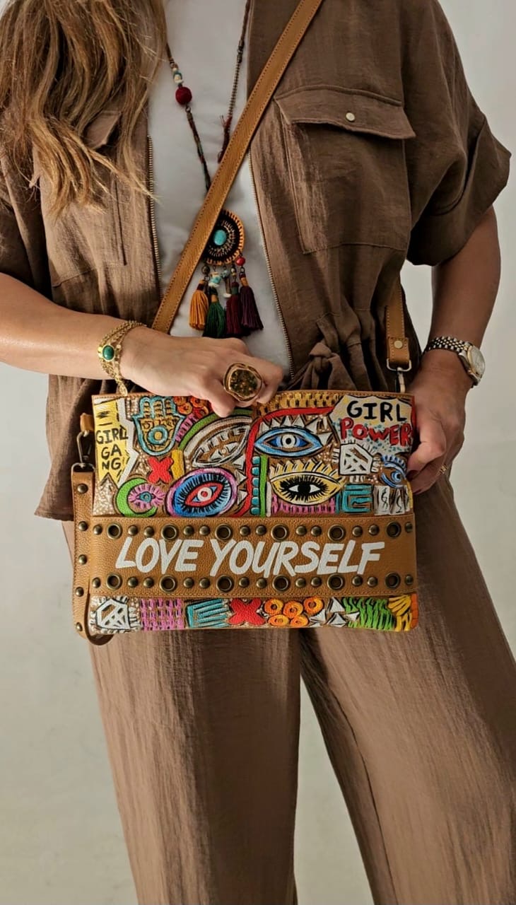 Studs Clutch Havan X Love Yourself