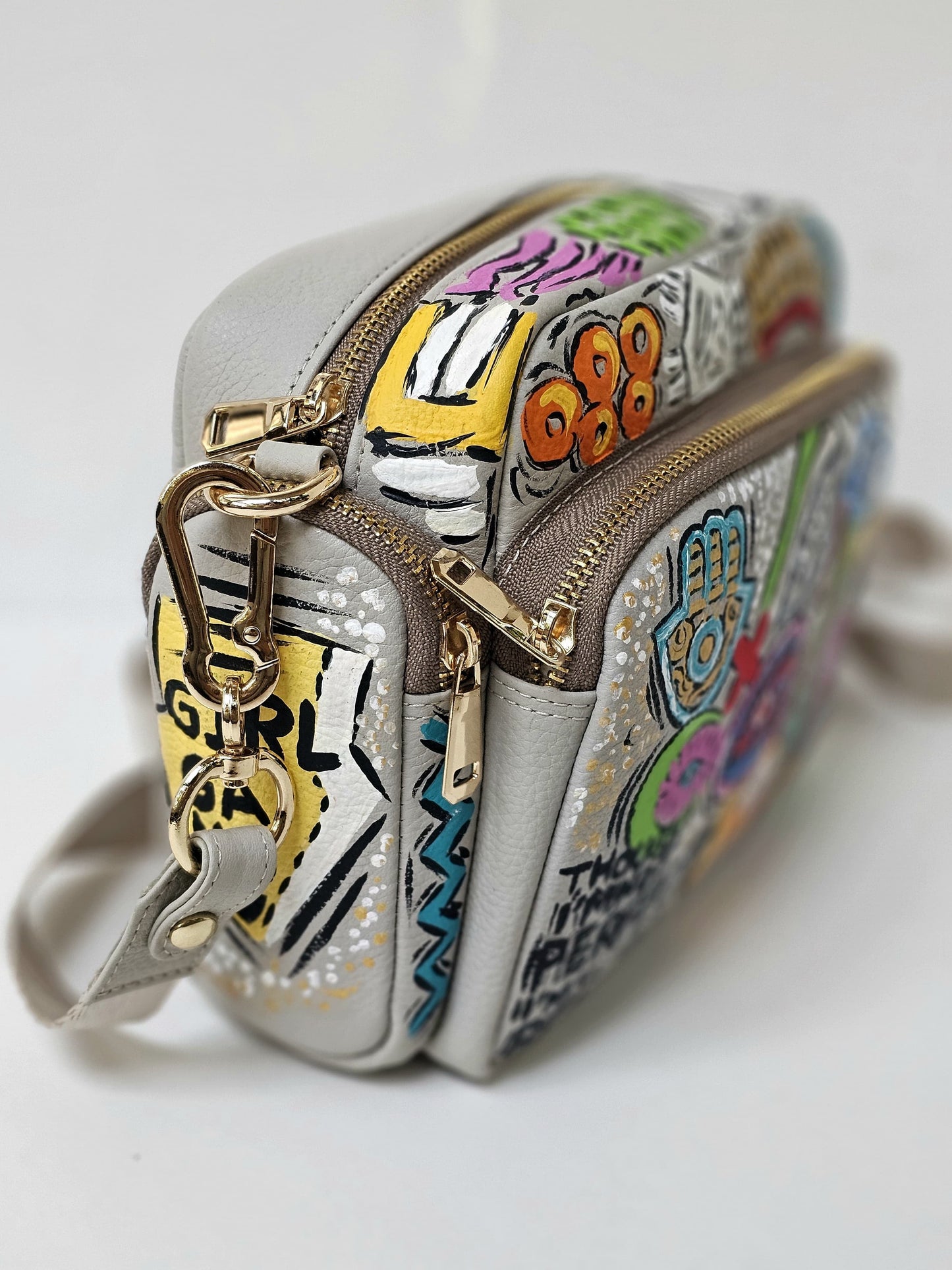 Leather Cross Bag Beige X Multicolor