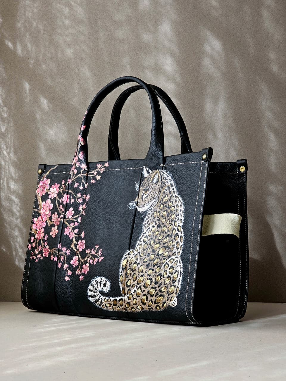 Leather Tote Bag Black X Leopard Blossom