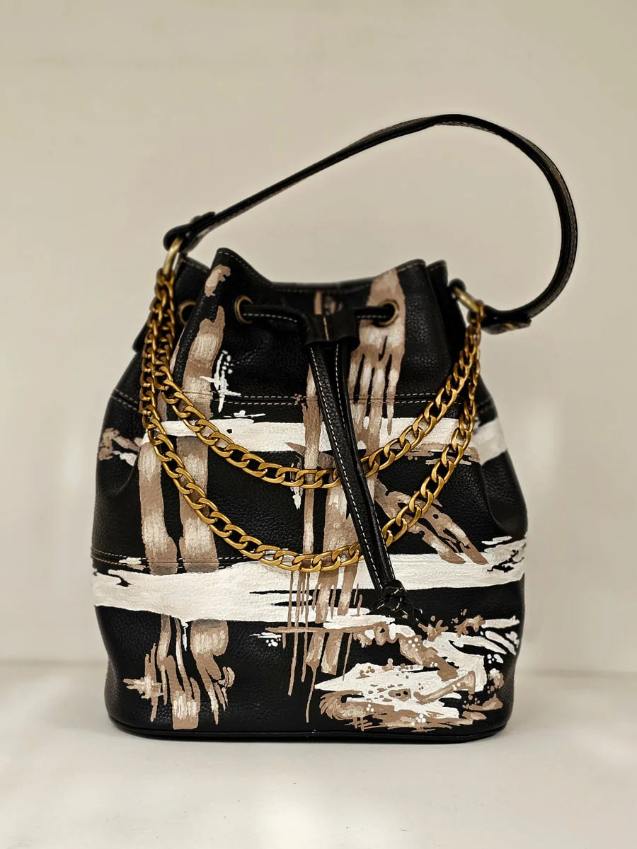 Leather Bucket Bag Black X Beige X Offwhite