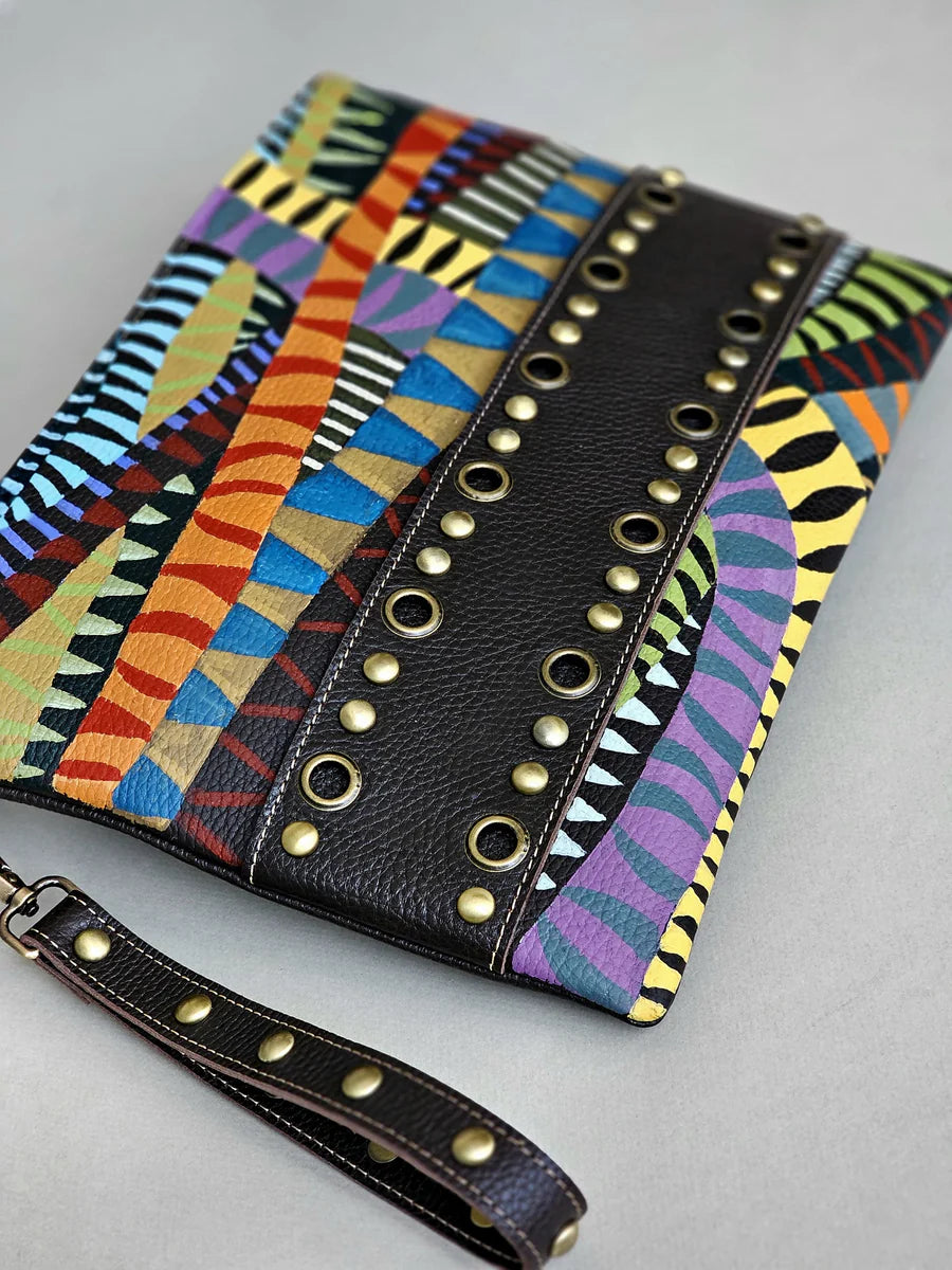 Studs Clutch Black X Patterns