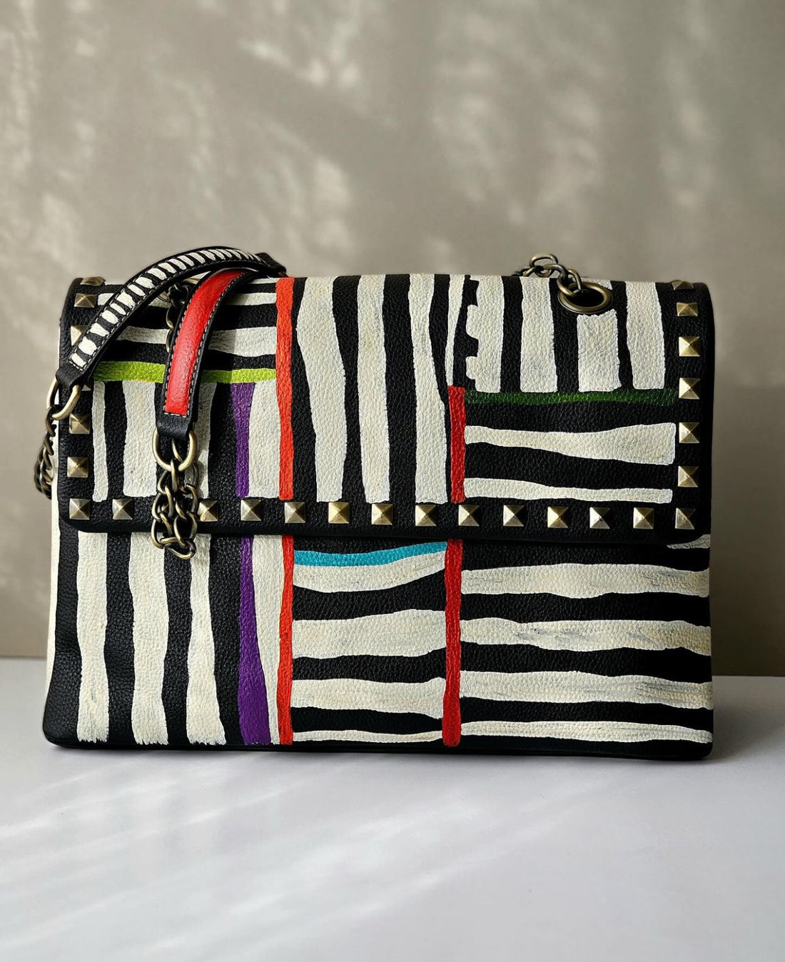 Rectangular Leather Bag with Chain Zebra Black Base