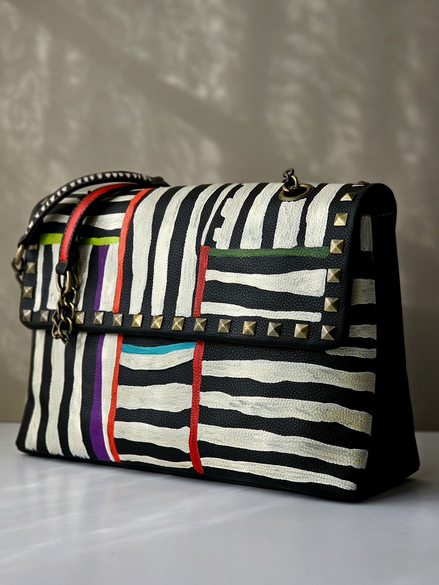 Rectangular Leather Bag with Chain Zebra Black Base