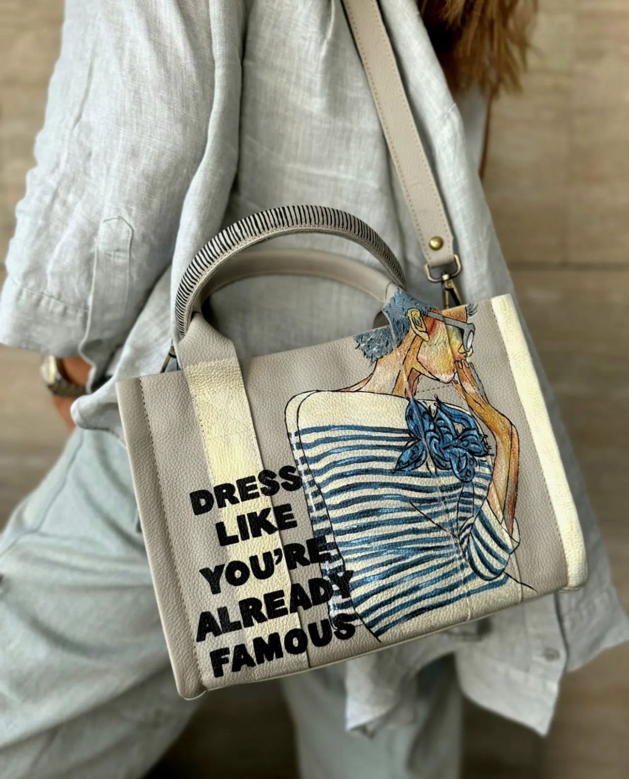 Medium Tote Bag Beige X Blue