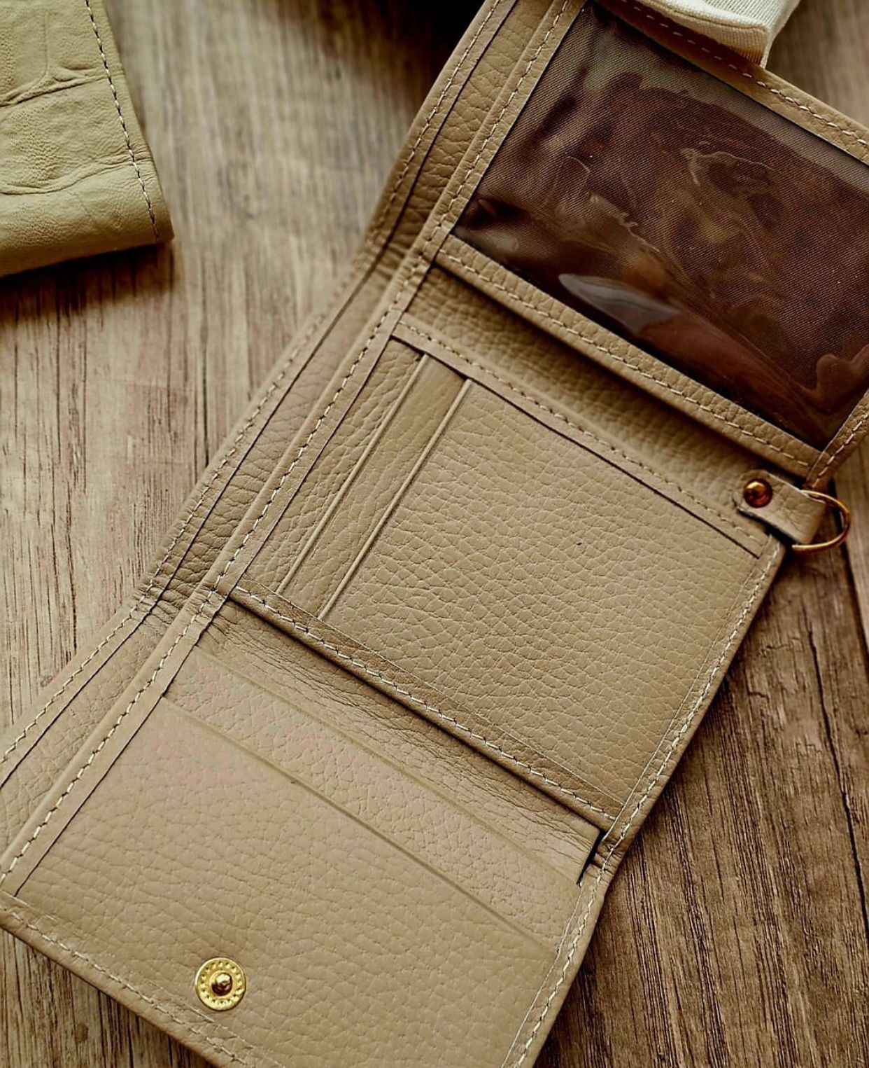 Small Leather Wallets
