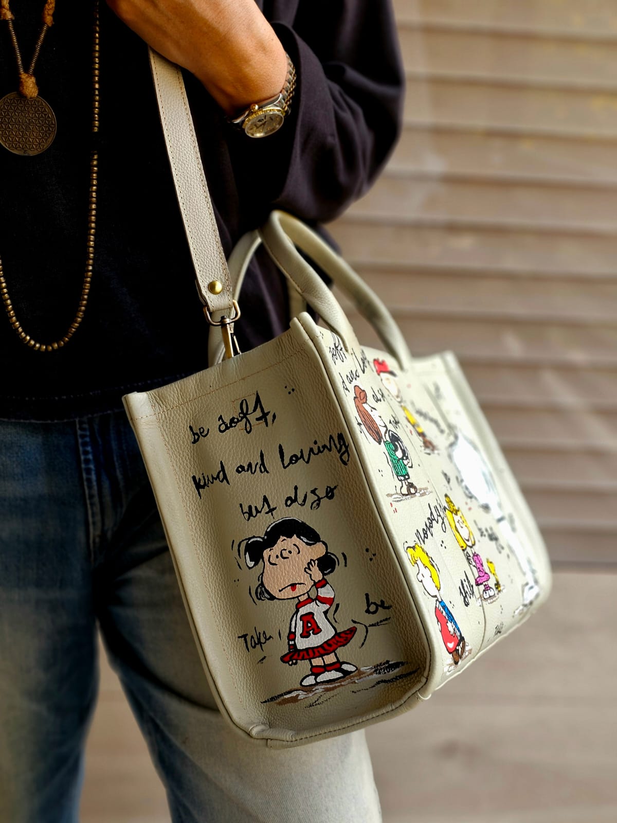 Leather Tote Bag Beige X Snoopy