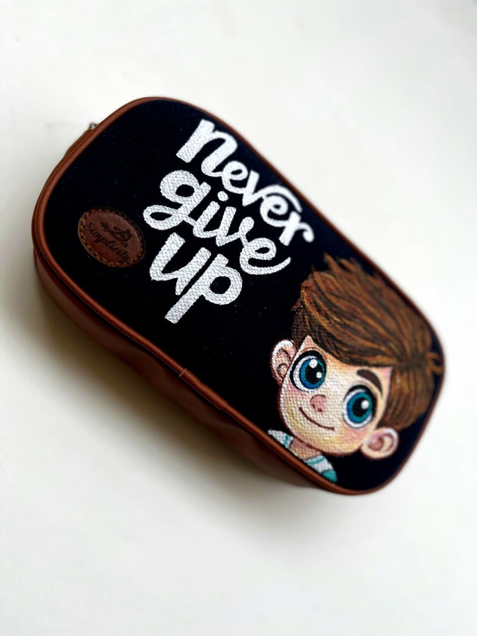 Pencil Case X Never Give Up