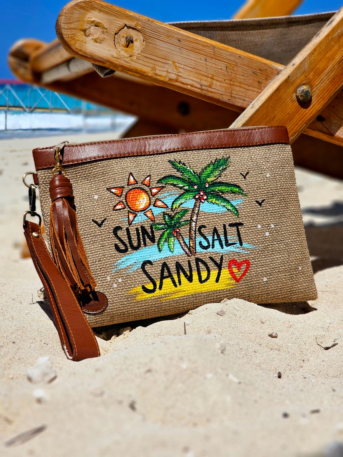 Summer Hand Clutches