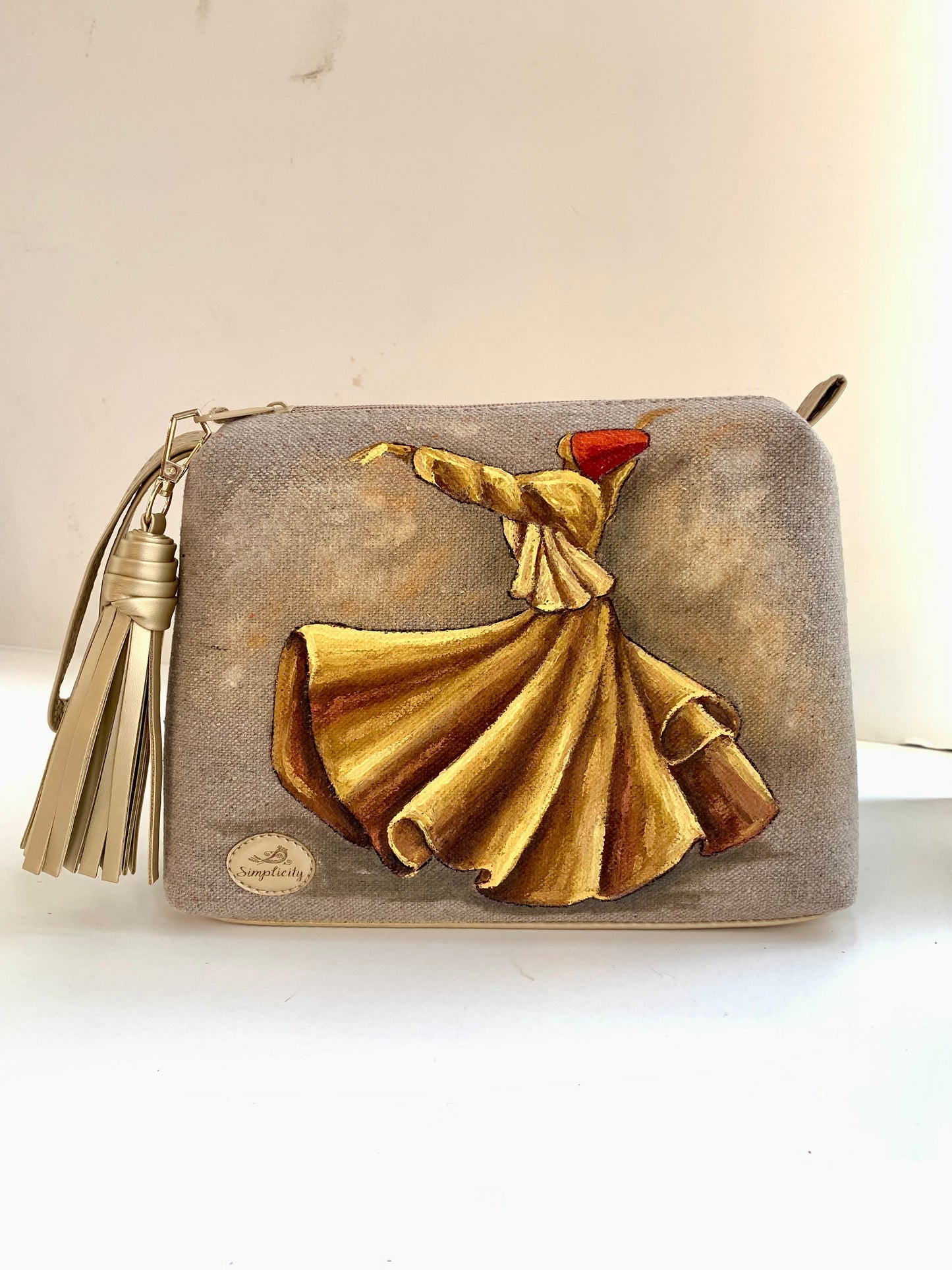 Gogo Clutch Tannoura