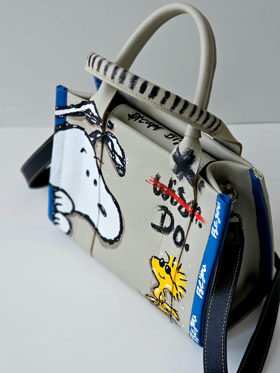 Medium Tote Bags