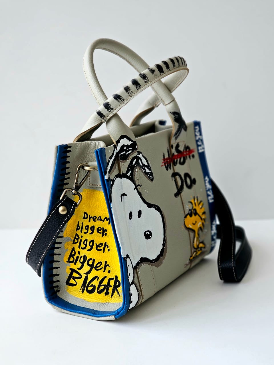 Medium Tote Bags