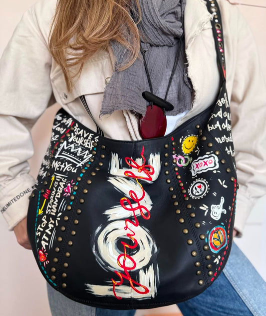Leather shoulder bag