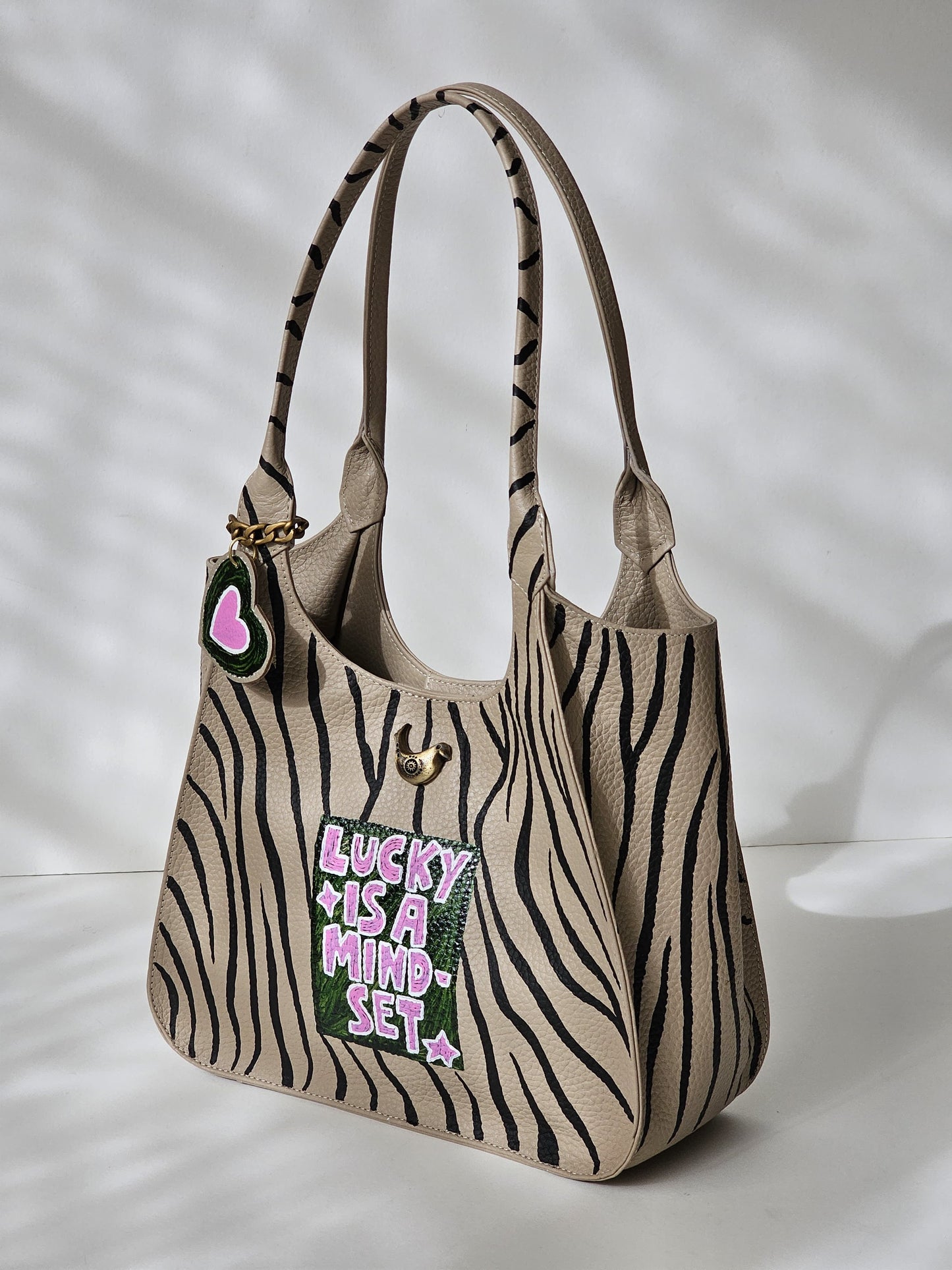 Hand Bag X Lucky is a Mind Set
