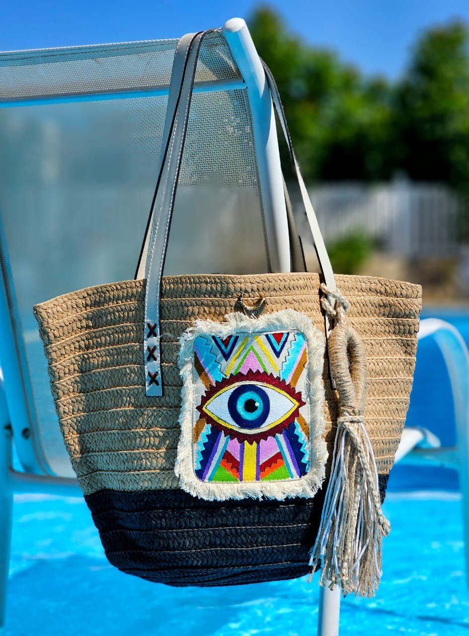 Straw Bag X Eye Design 2