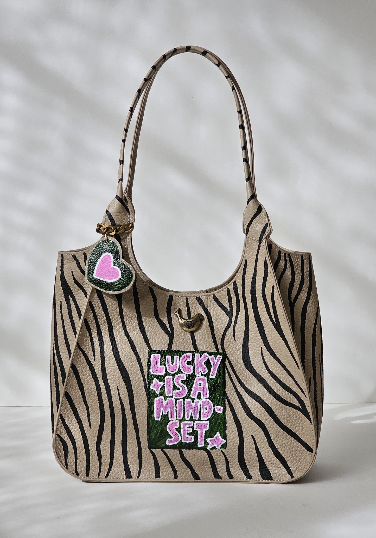 Hand Bag X Lucky is a Mind Set