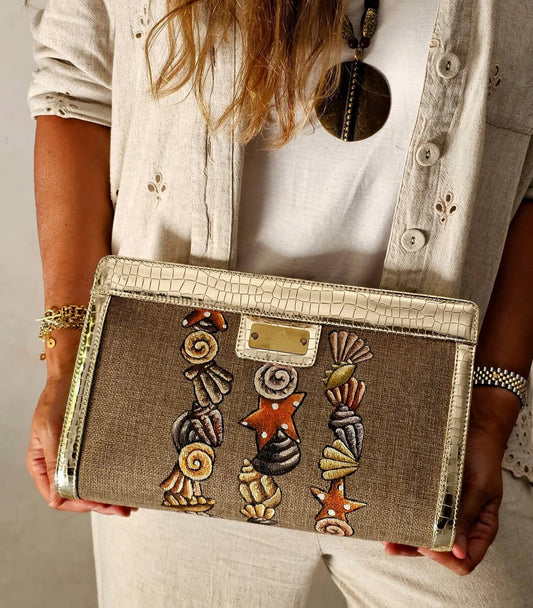 Summer Clutch X Shells