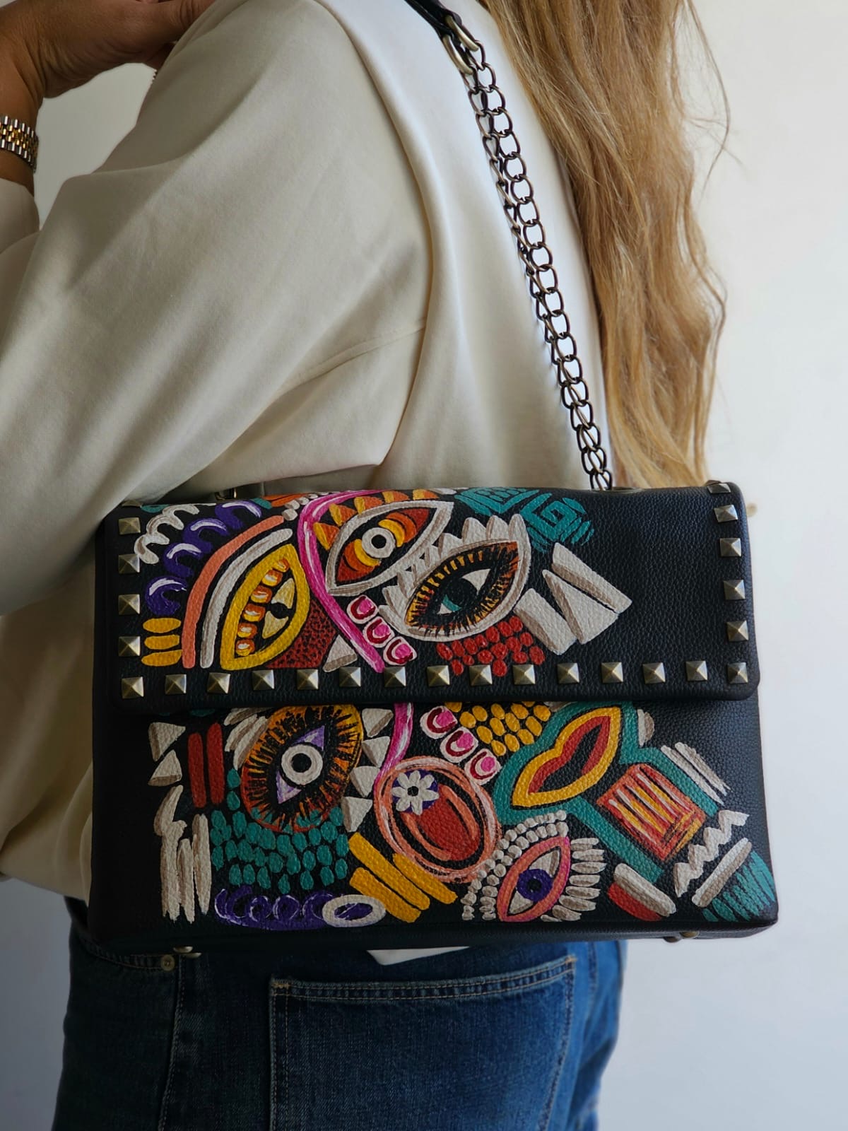 Rectangular Bag with Chain Black Base Eyes Design