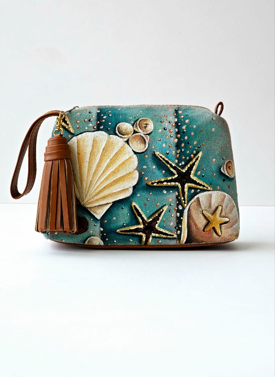 Gogo Clutch X Beige Seashells