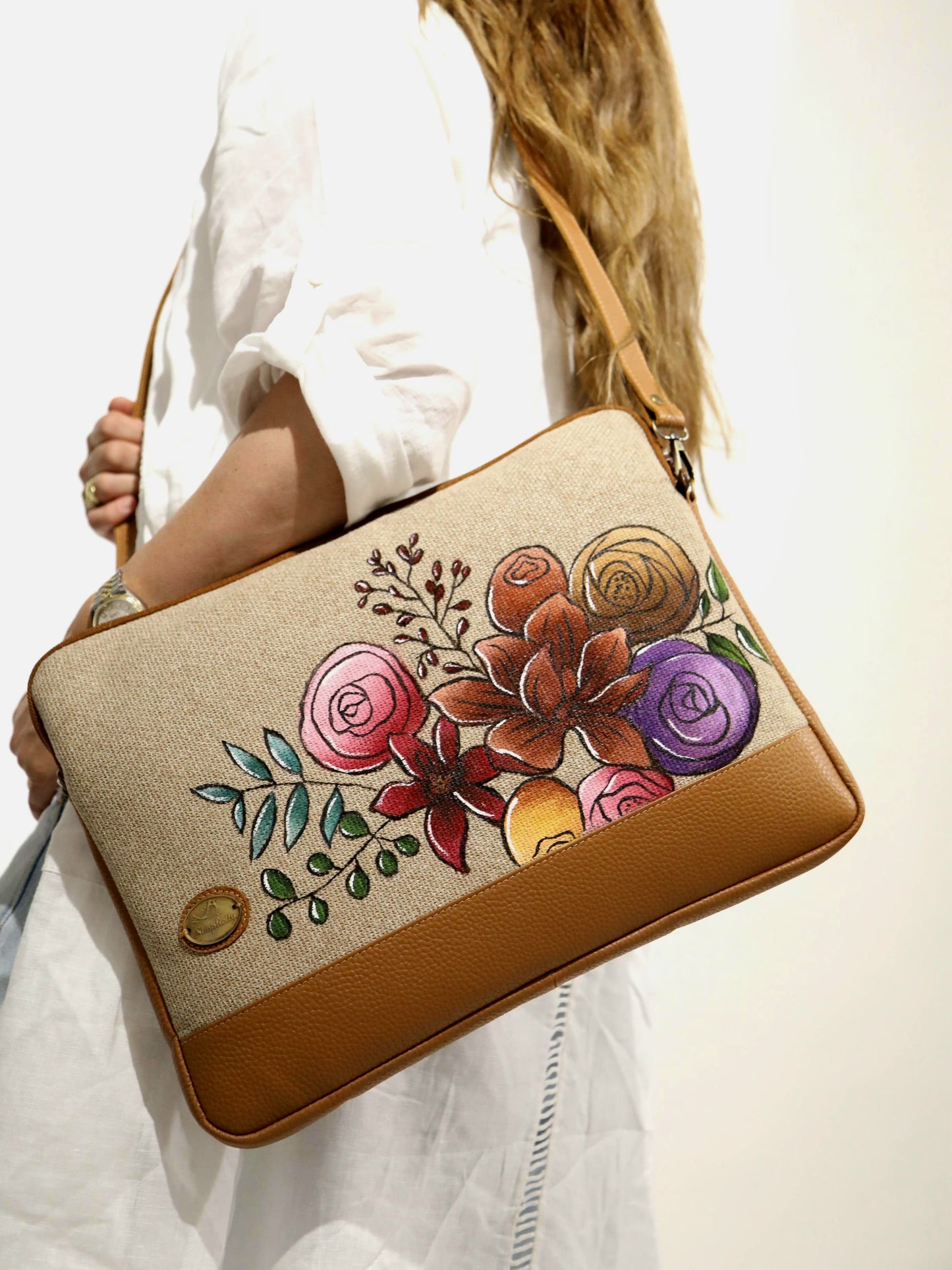 Laptop Sleeve Beige X Colorful Flowers
