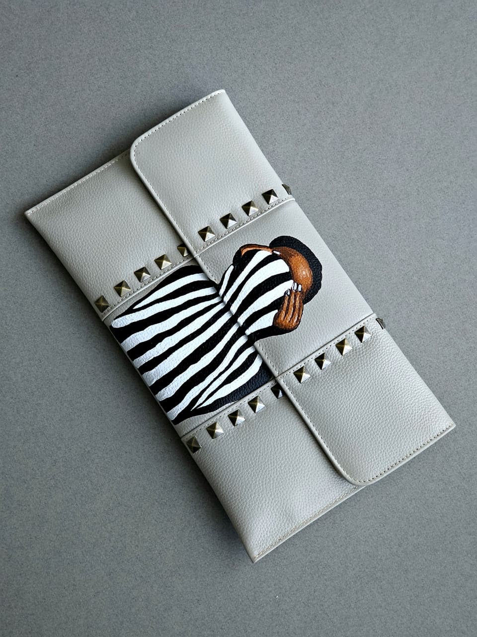 Leather Envelope with Studs X Zebra Muse