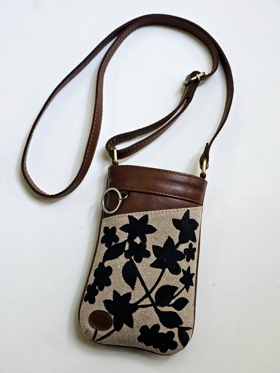 Mobile Cross Bag Beige X Black Flowers