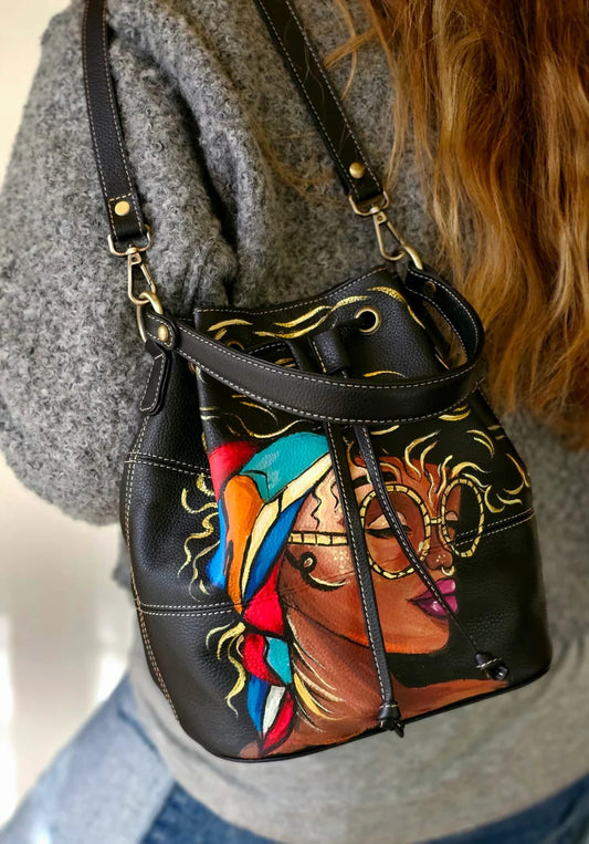 Leather Bucket Bag Black X Lady