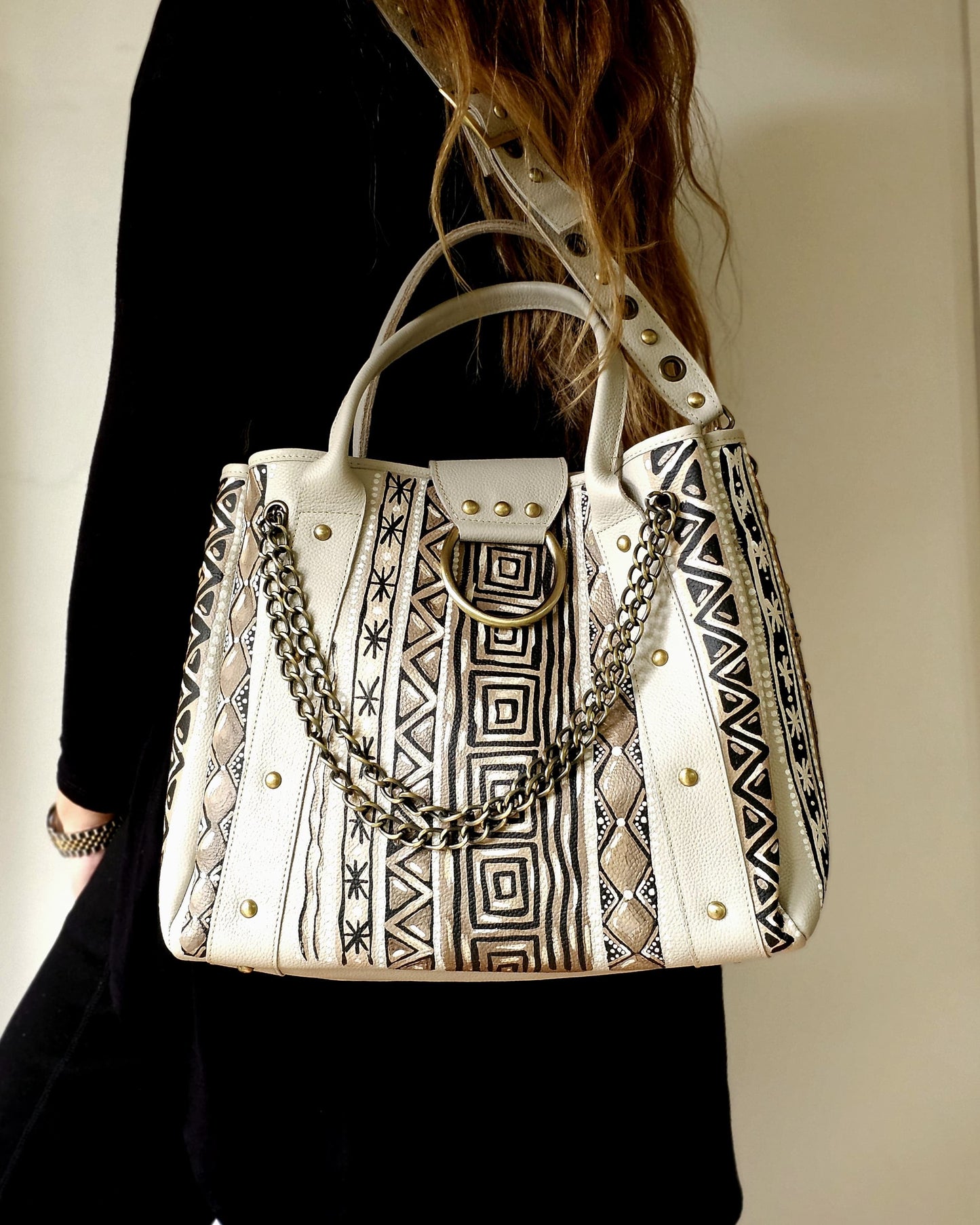 Leather Bag with Ring Beige X Brown X Black
