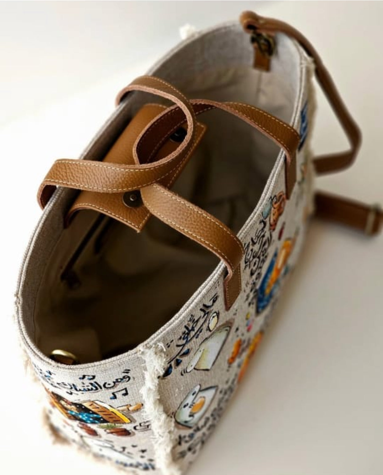 Beige Tote Bag X Chick Design