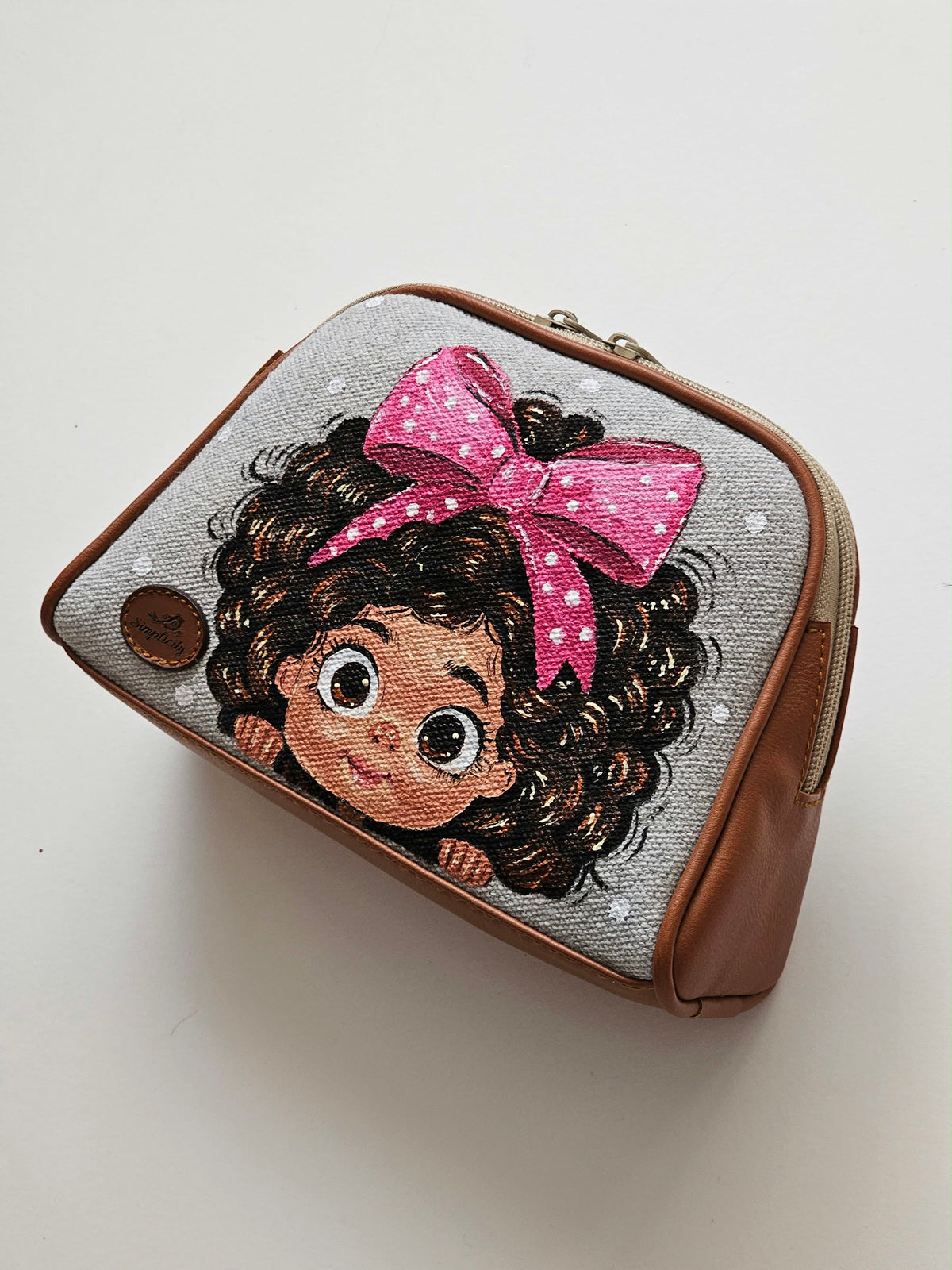 Makeup Pouch X Curly Cutie