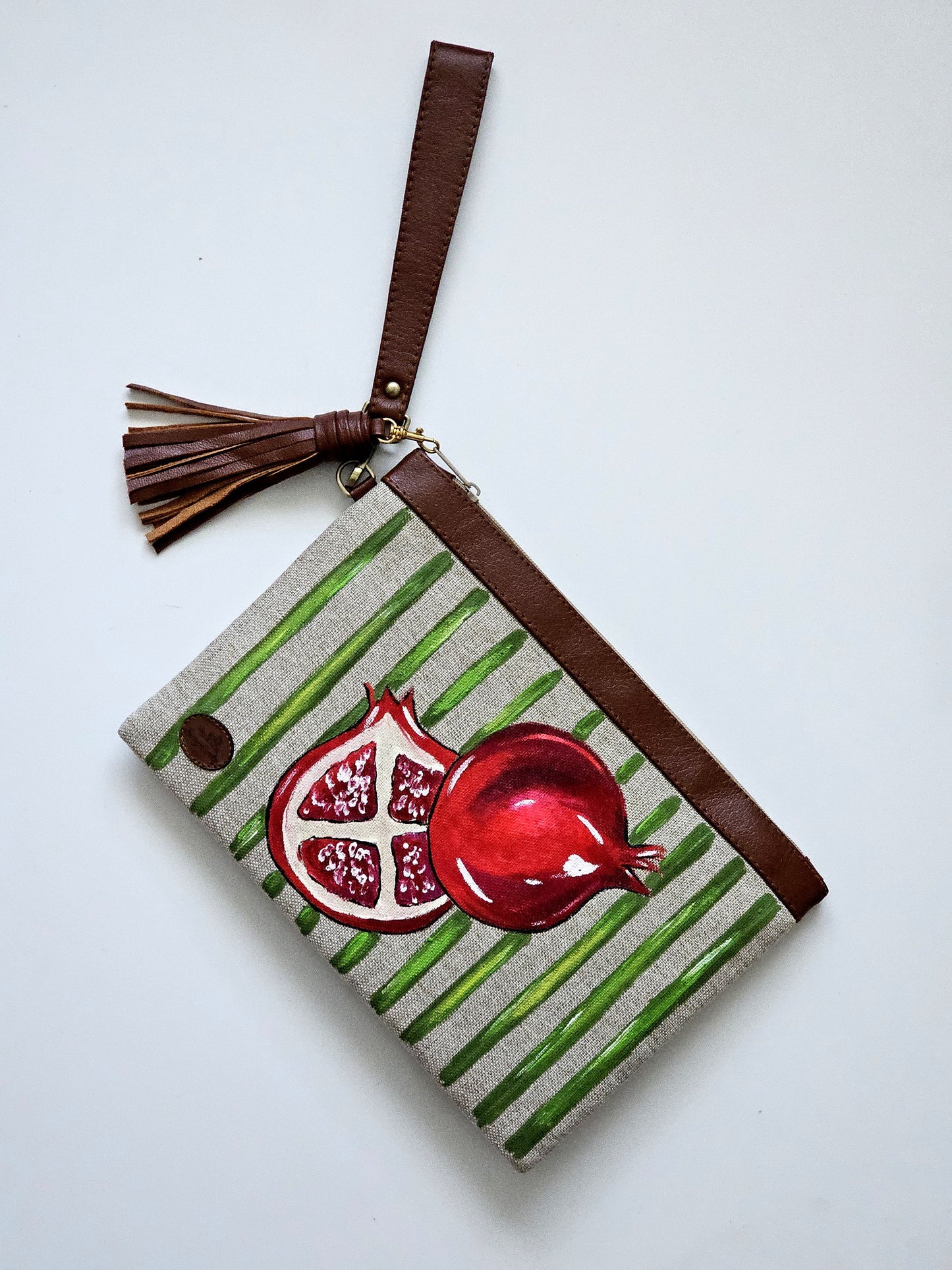 Summer Hand Clutches