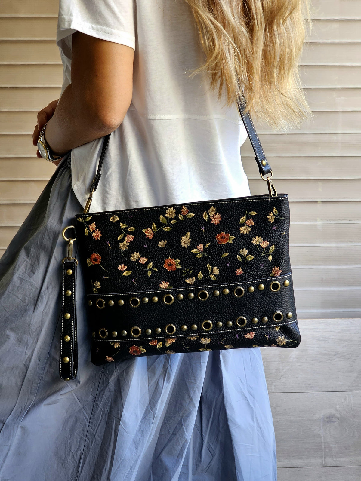 Studs Clutch X Midnight Bloom