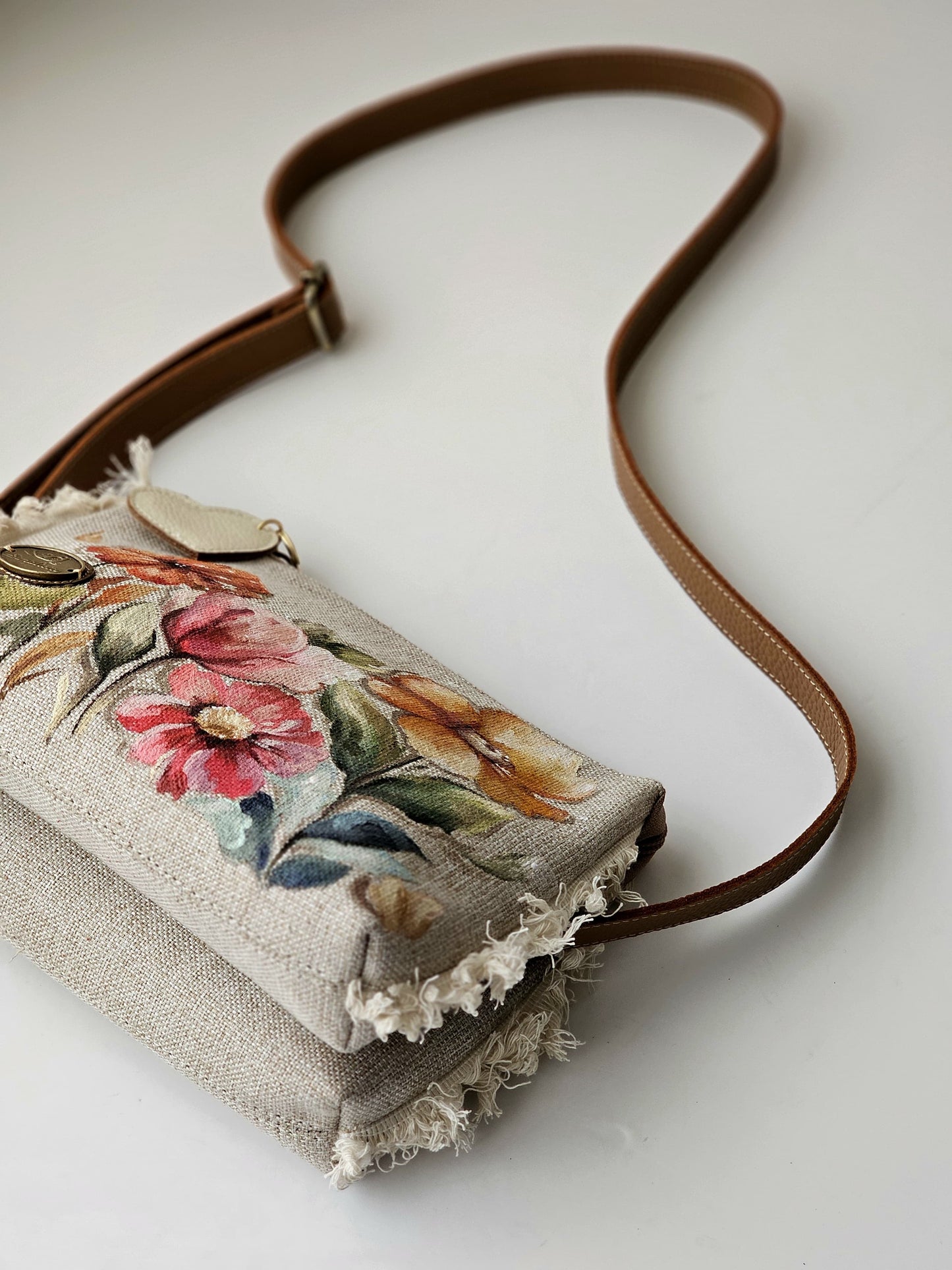 Cross Bag Flowers Design