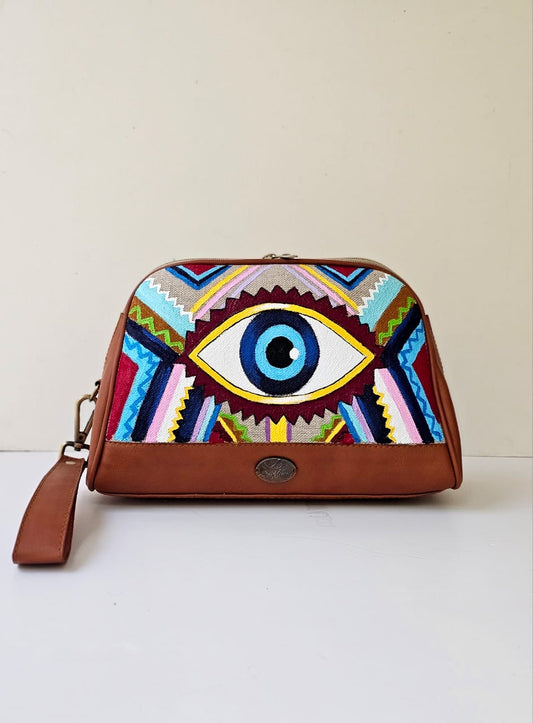 Summer Pouch X Geometric Eye