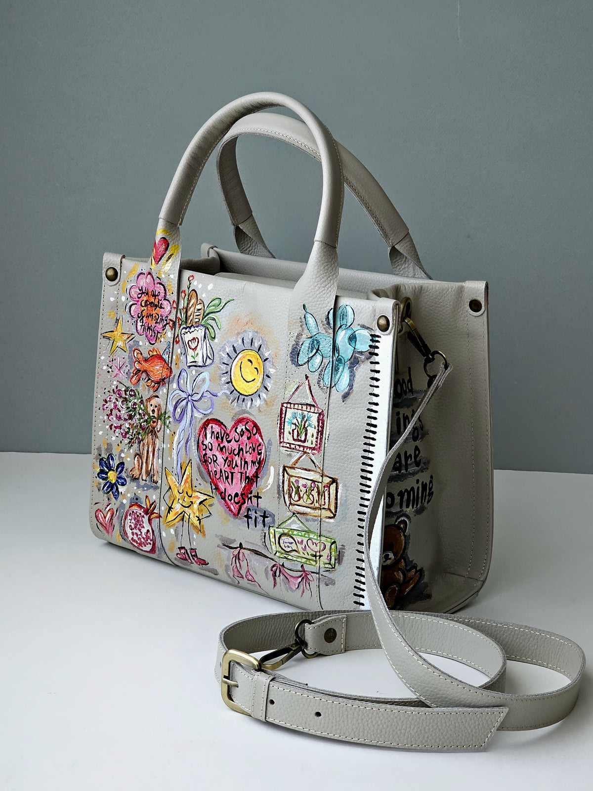 Medium Tote Bag X Happy Sketch
