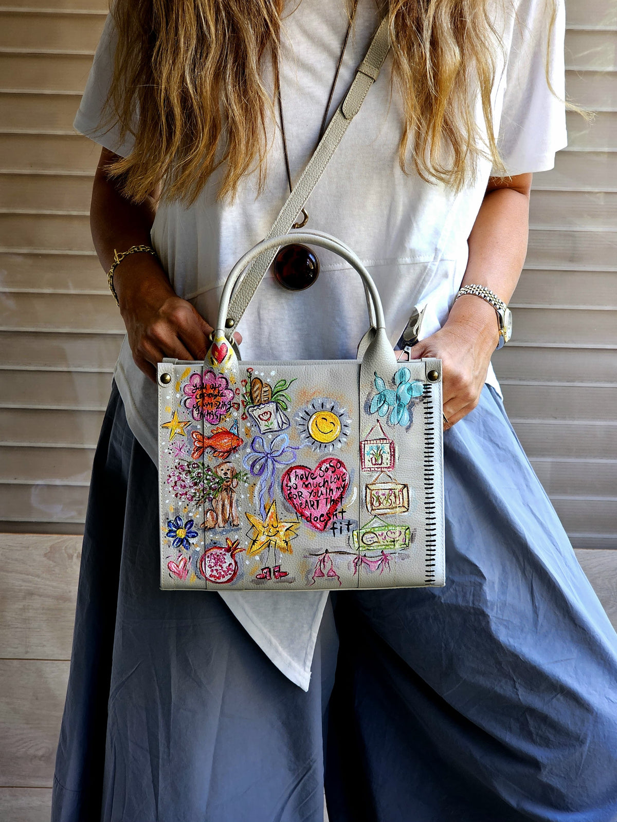 Medium Tote Bag X Happy Sketch