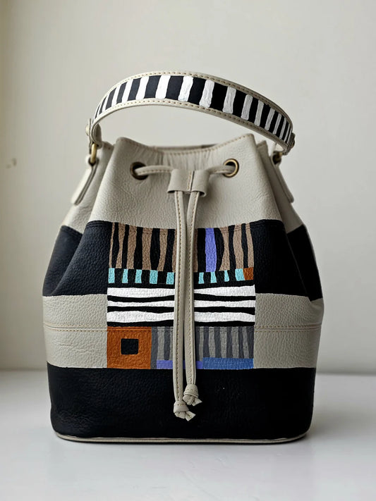 Leather Bucket Bag Beige X Black X White