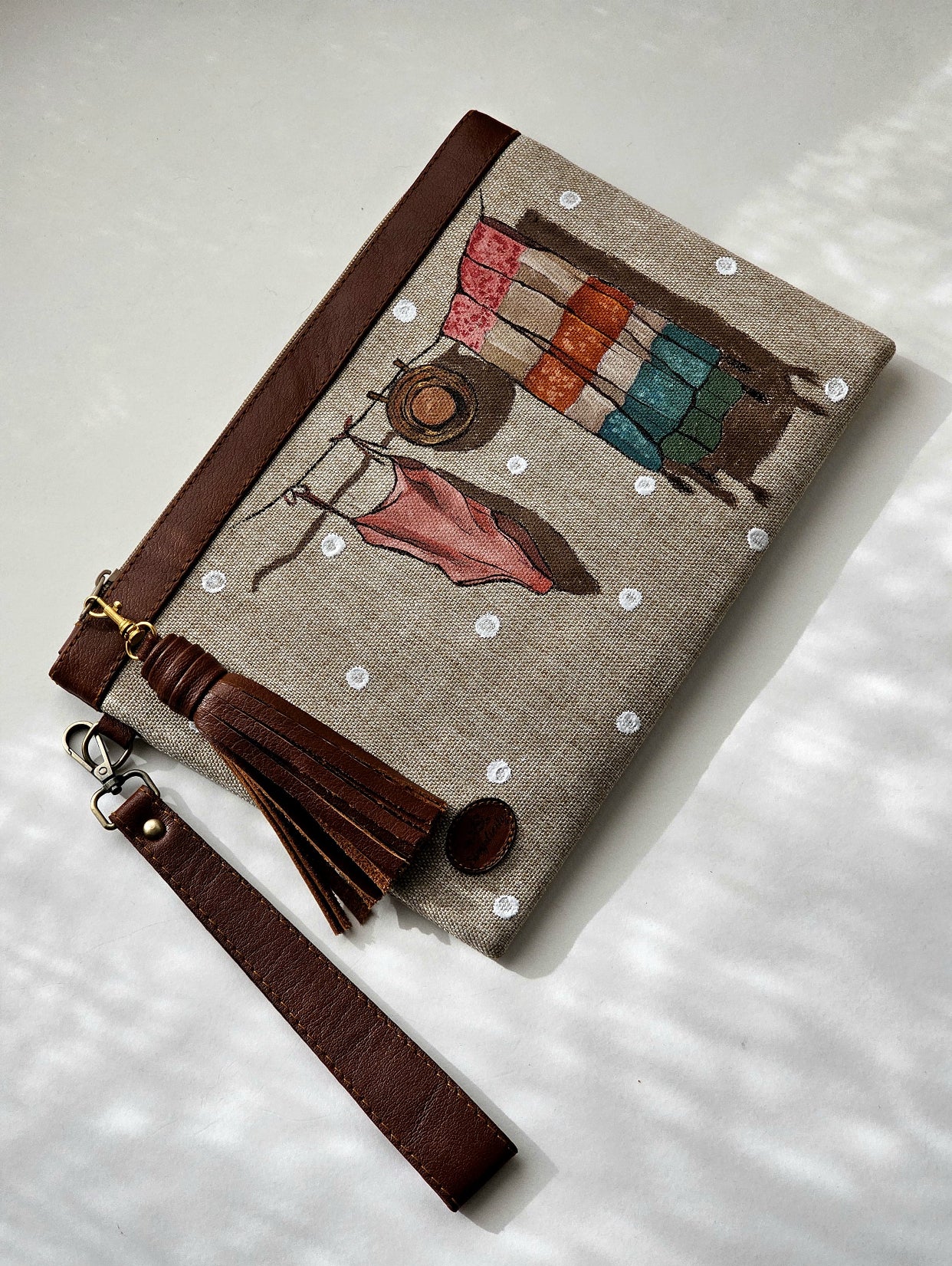 Summer Hand Clutches