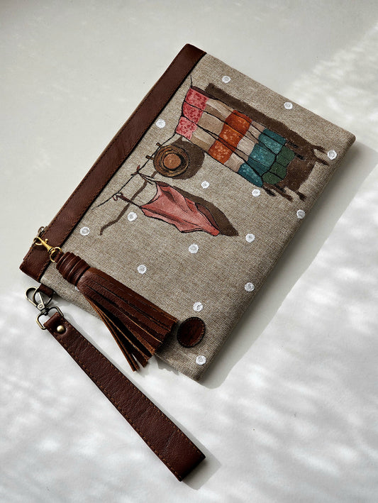 Summer Clutches