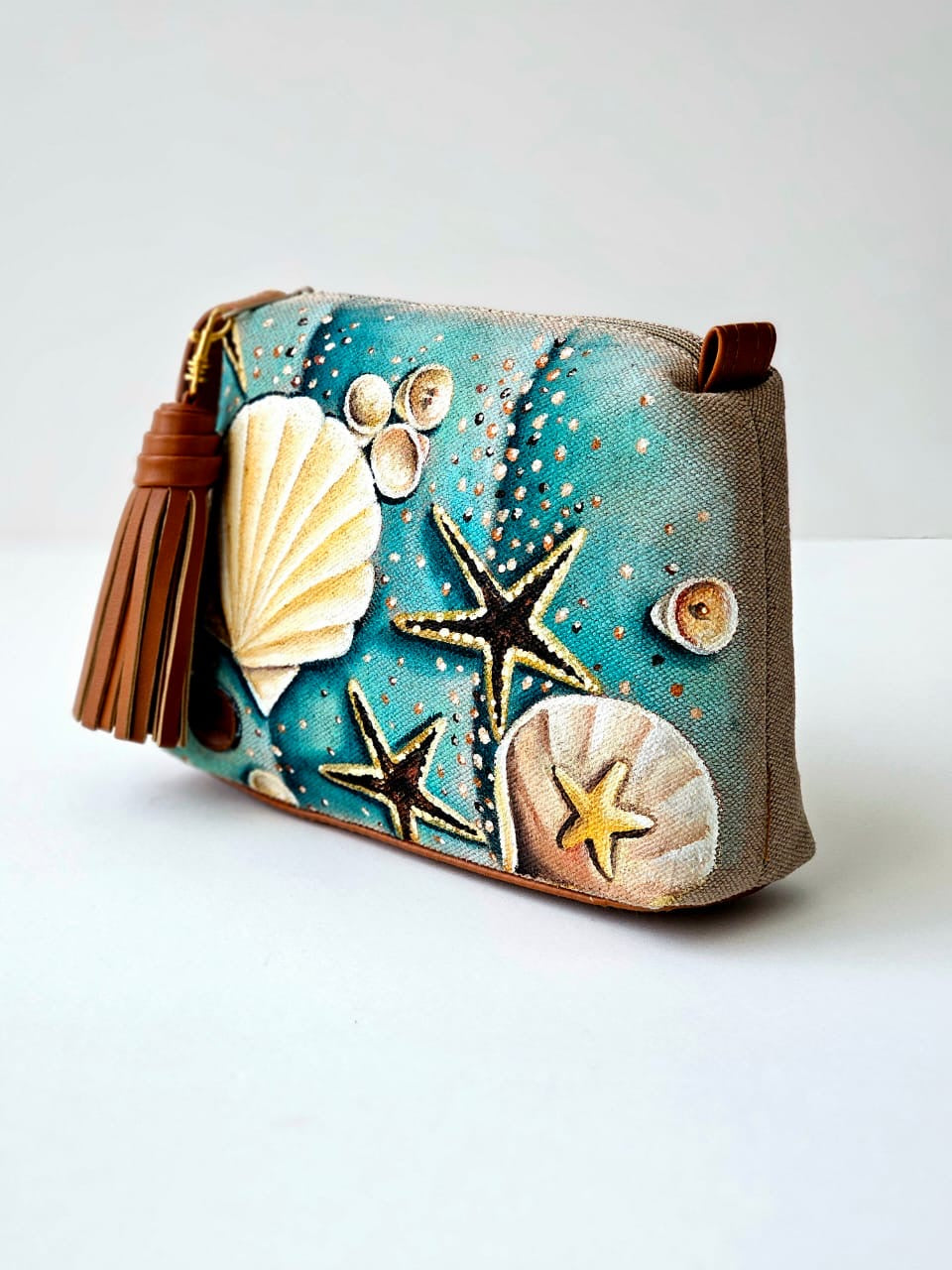 Gogo Clutch X Beige Seashells