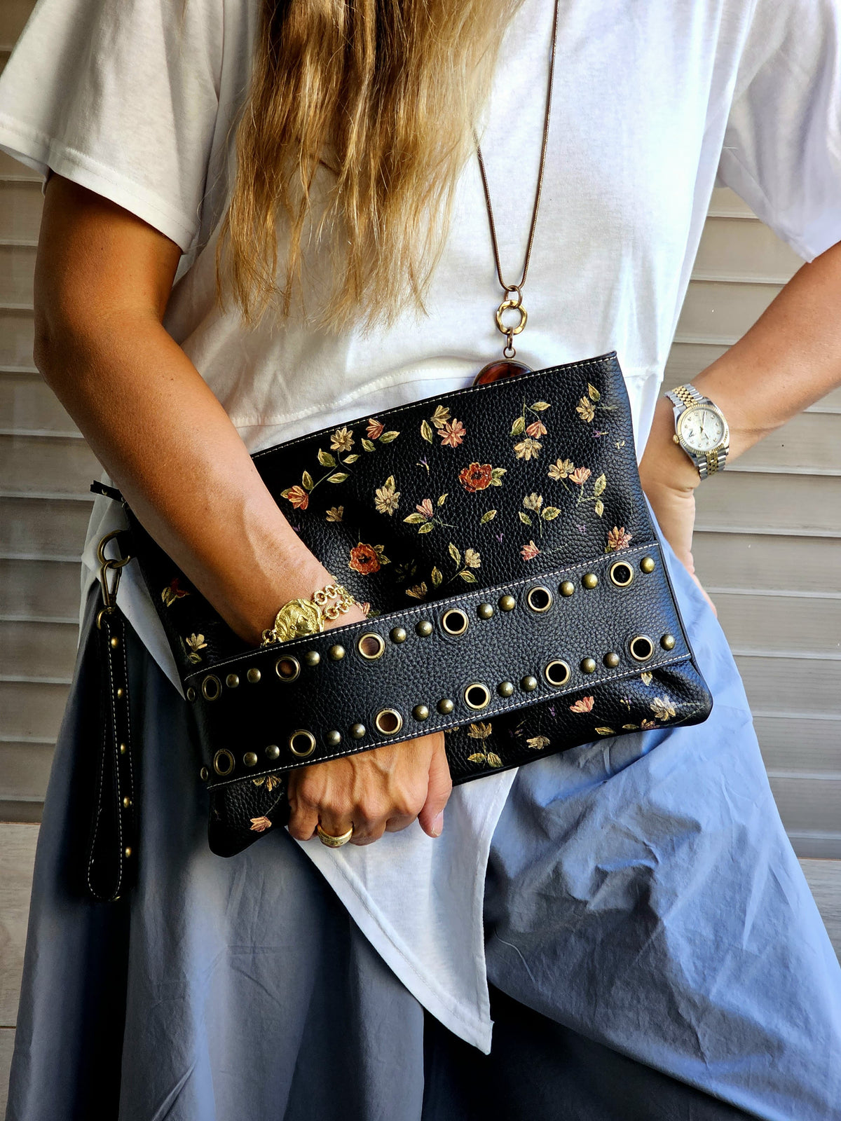 Studs Clutch X Midnight Bloom