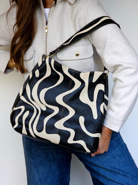 Large Leather Bag Black X Beige Waves