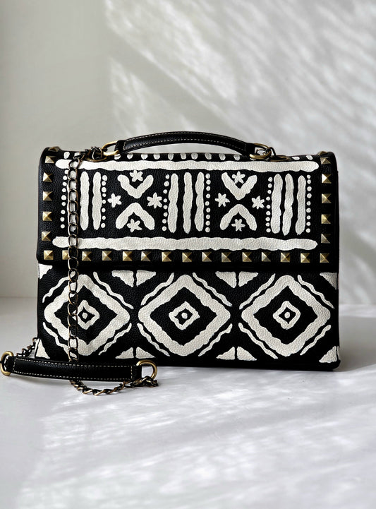 Rectangular Leather Bag with Chain Black Base With White